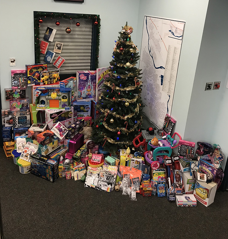 Toys_for_Tots-small.jpg